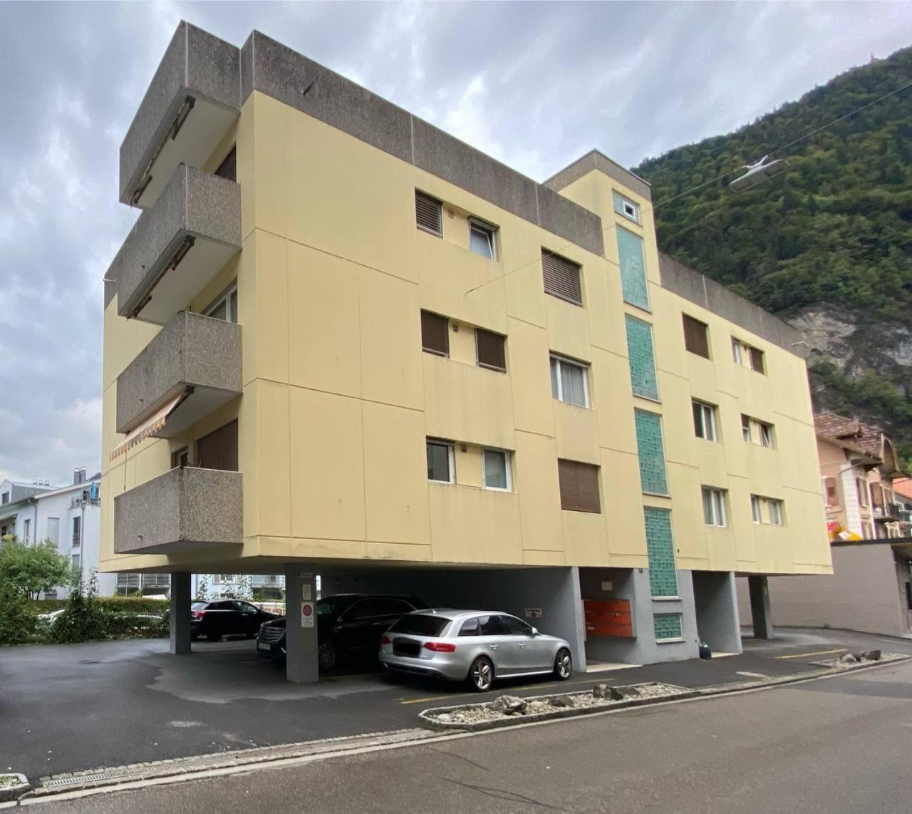 In Mit Parkplatz Interlaken